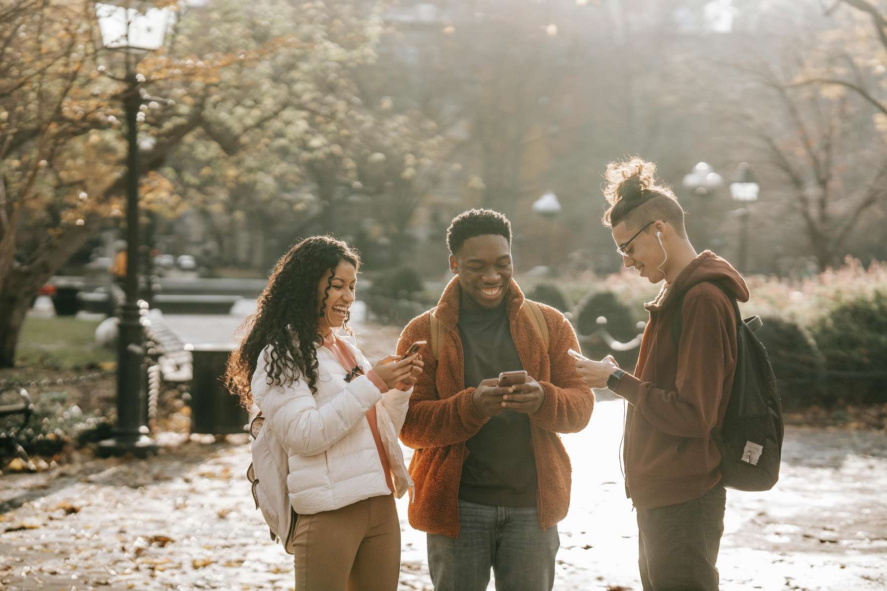 A-group-of-students-using-smartphones
