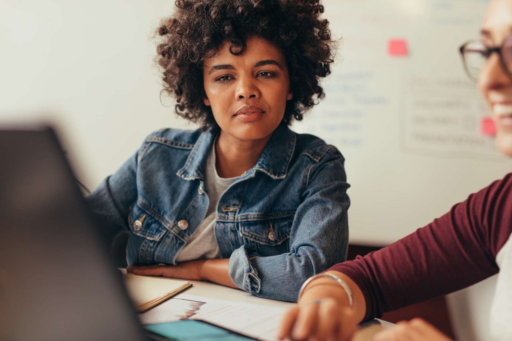 girl-looking-at-computer