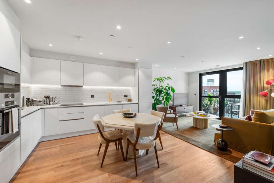 Image of Home 176