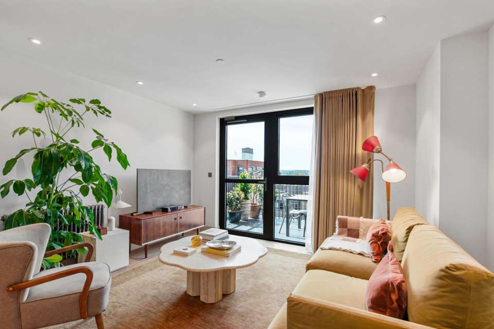 Image of Home 176