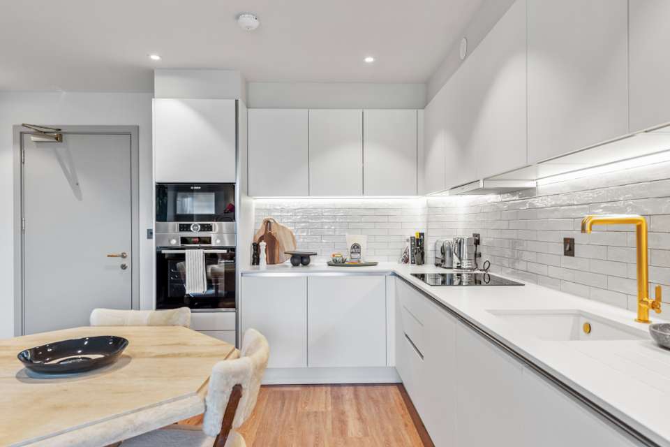 Image of Home 176