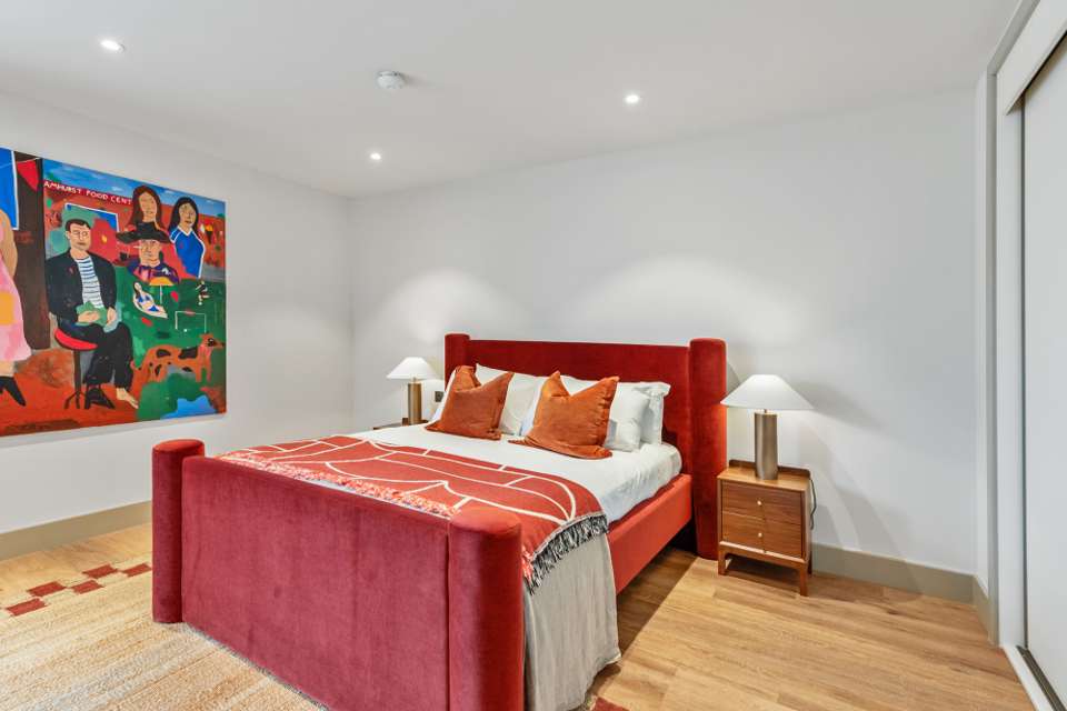 Image of Home 176