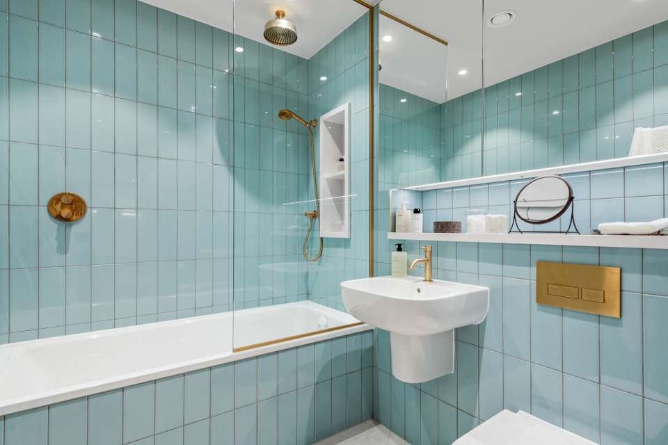 Image of Home 176