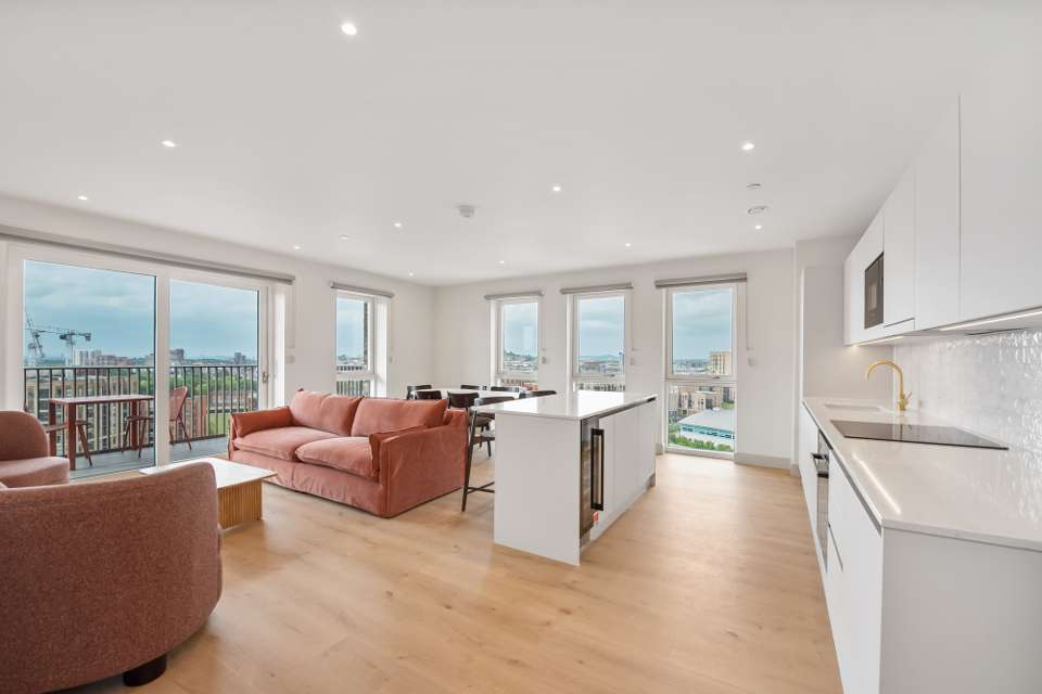 Image of Home 17